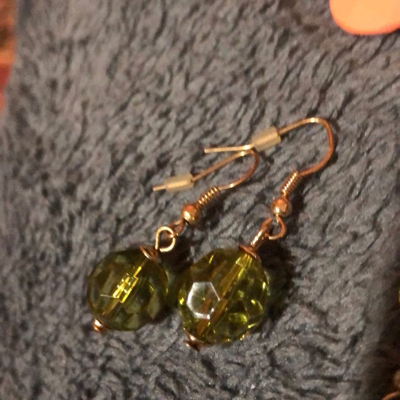 🌹Earring Bundle - Picture 3 of 5